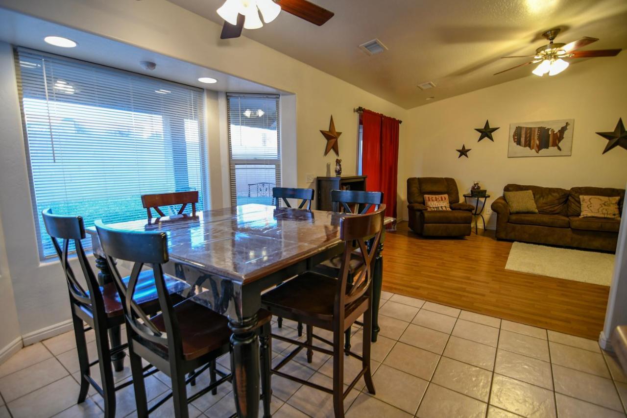 Lone Rock Retreat - 3-Bedroom Near Lake Powell Page Buitenkant foto